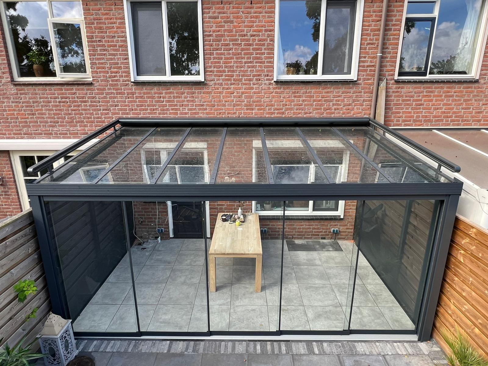 Sichtschutz für Terrassenüberdachung